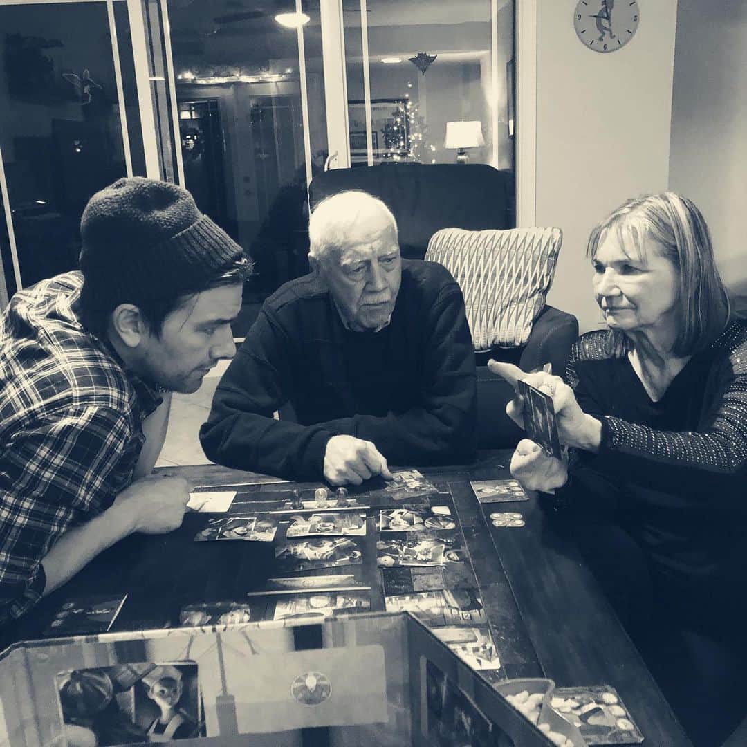 トーランス・クームスのインスタグラム：「Christmas Mysterium.」