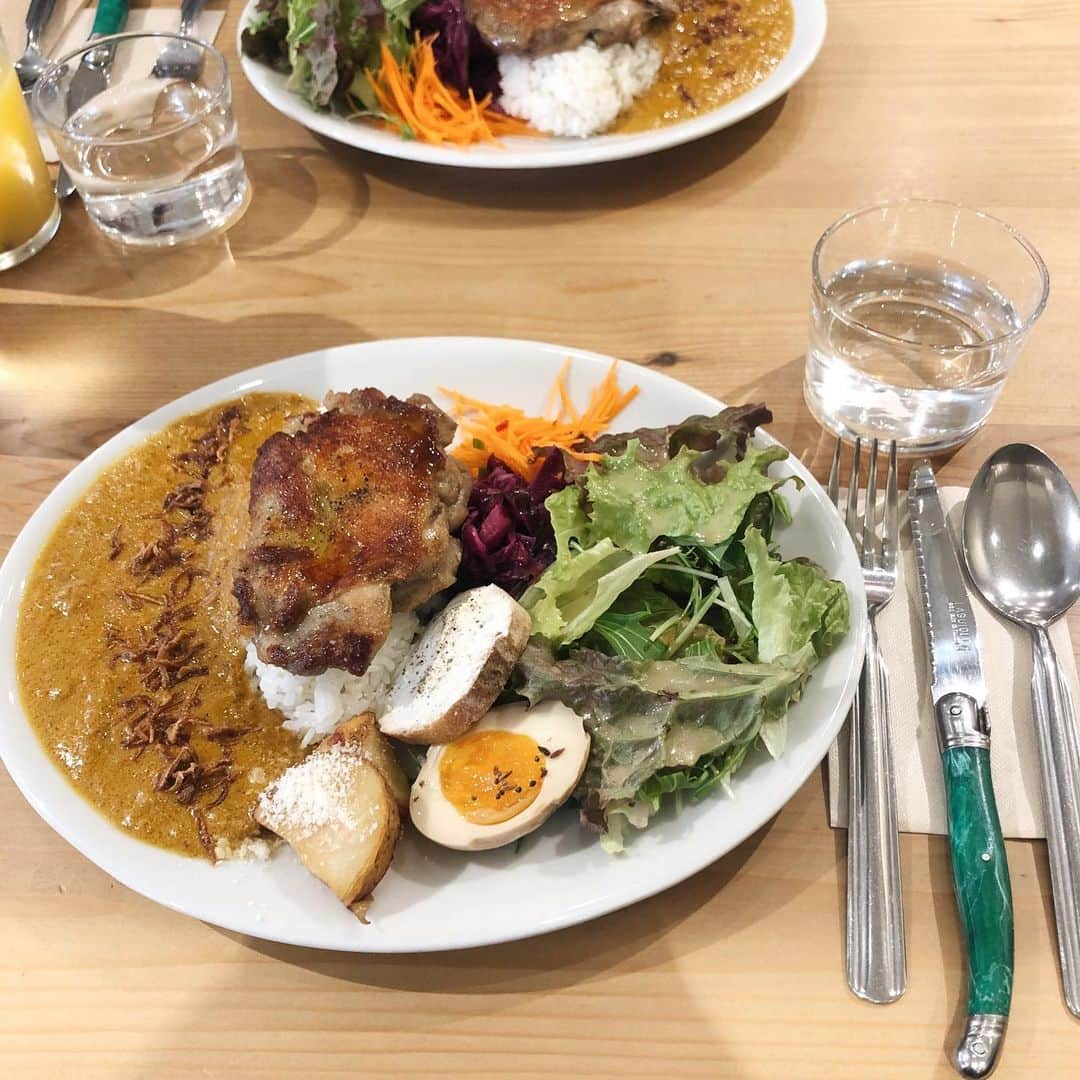 高橋野乃子さんのインスタグラム写真 - (高橋野乃子Instagram)「． カレー納め🍛 このカレー食べてから 毎日カレー食べたいって言いよる。 #納めれてない  #favo #平尾ランチ #ののゴハン」12月30日 12時35分 - _nonstyle_