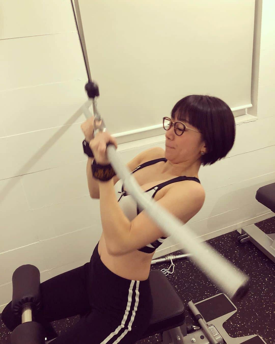 時東ぁみさんのインスタグラム写真 - (時東ぁみInstagram)「トレーニング納めしてきました💪🏻 ・ 今年出会ったトレーニング。 最初はめんどくさくて痛くて苦しくて、行くのが嫌だった。 でも、変わっていくことやスッキリするところ、なんでもうまくいく気がする心の上がり方をするところにハマりました！ ・ 来年も続けるぞー！！ ・ #時東ぁみ #パーソナルトレーニング #プライベートジムmiro #プライベートジム #privategym #miro #中目黒 #nakameguro #トレーニング #training #筋トレ #筋トレ女子 #トレーニングウェア #trainingwear #背中 #ラットプル #latpull #お尻 #尻トレ #トレーニング納め」12月30日 13時16分 - amitokito