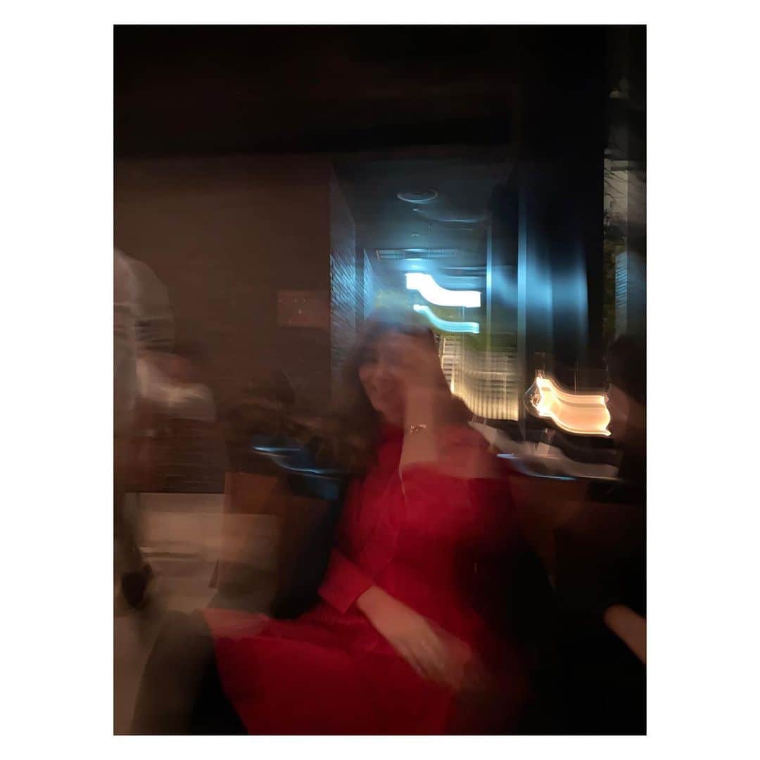 パク・ソルミさんのインスタグラム写真 - (パク・ソルミInstagram)「셋이 저렇게 열심히 찍었건만....🥶 #나는심령인가」12月31日 1時08分 - park_solmi