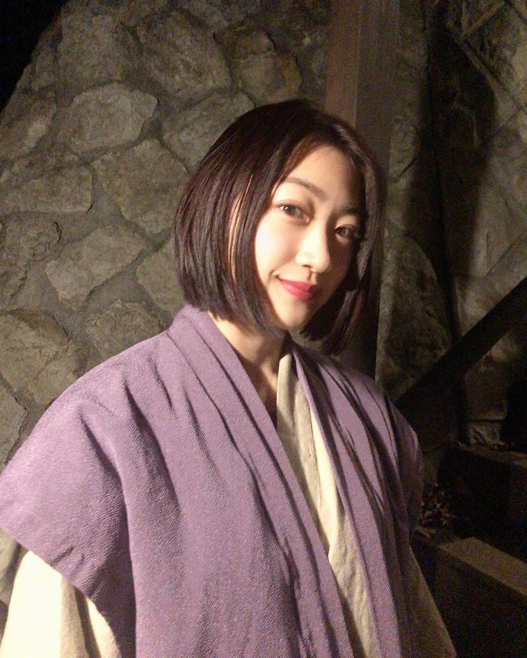 田辺かほさんのインスタグラム写真 - (田辺かほInstagram)「. 温泉最高だ〜♨️♨️♨️」12月30日 23時56分 - kaho__tanabe