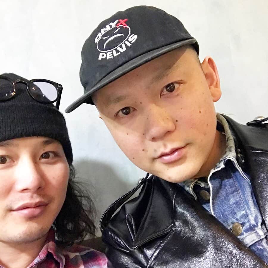takuma watanabeさんのインスタグラム写真 - (takuma watanabeInstagram)「#今年も大変お世話になりました #来年も宜しくお願い致します #🖤 #quarry_tokyo」12月30日 23時57分 - takumagram