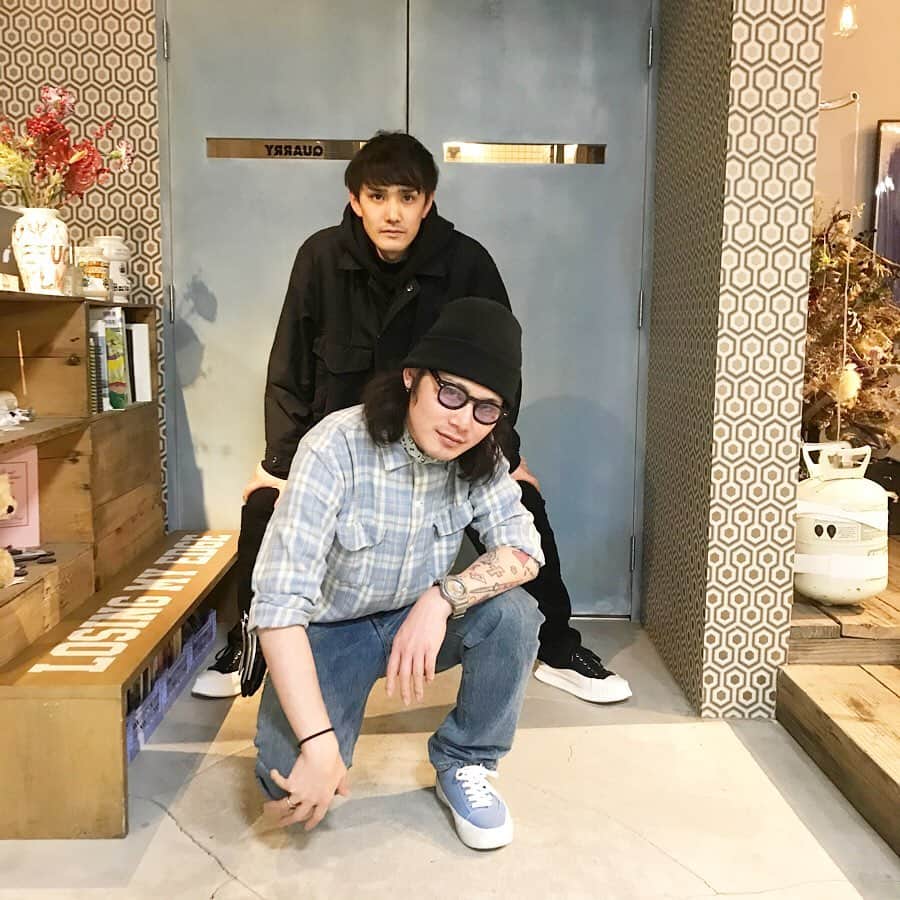 takuma watanabeさんのインスタグラム写真 - (takuma watanabeInstagram)「#今年も大変お世話になりました #来年も宜しくお願い致します #🖤 #quarry_tokyo」12月30日 23時57分 - takumagram