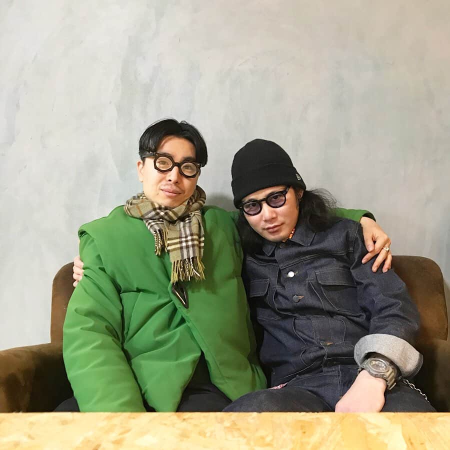 takuma watanabeさんのインスタグラム写真 - (takuma watanabeInstagram)「#今年も大変お世話になりました #来年も宜しくお願い致します #🖤 #quarry_tokyo」12月30日 23時57分 - takumagram