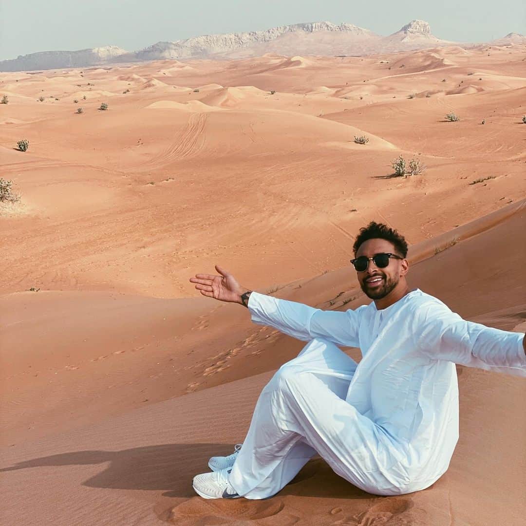 カリム・ベララビのインスタグラム：「🤎」