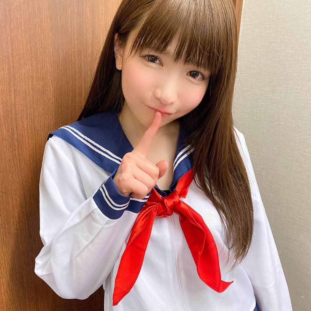 もえのあずきさんのインスタグラム写真 - (もえのあずきInstagram)「きゅんきゅんセーラー服🎀  #セーラー服#レモンキャンディ#LemonCandy#バイバイチョコレイツ#bitebitechocolates#もえあず#セーラームーン #アイドル衣装 #アイドルメイク #もうすぐ16歳」12月30日 16時53分 - moeazukitty