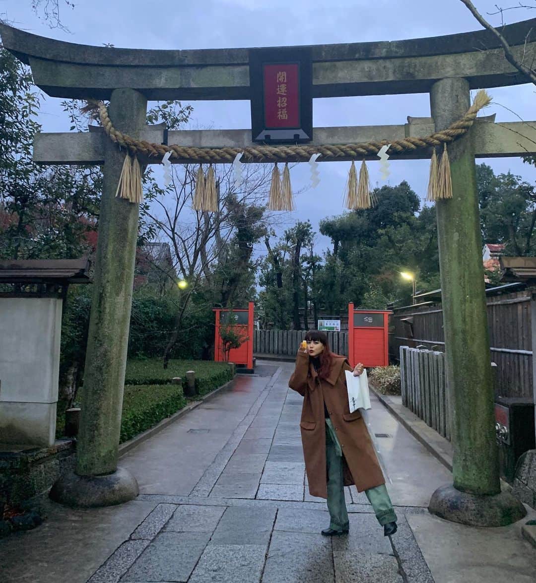菅沼ゆり（ゆりっぱ）さんのインスタグラム写真 - (菅沼ゆり（ゆりっぱ）Instagram)「2019年悔いなし！ 急遽、弾丸で京都に行って お願いしてきました🍀　 来年も絶対みんなで良い年にする☺︎ 皆様、良いお年を♡」12月30日 17時22分 - yurippa93