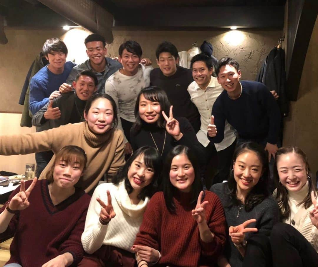 堺亮介さんのインスタグラム写真 - (堺亮介Instagram)「97組アスリート会！ 初対面とは思えないぐらい盛り上がった！！ もちろんアスリート同士の真剣な話もしました。 いつか97組で何か出来れば良いな✨ またやりましょう🙋‍♂️ #1997年生まれ #アスリート #体操 #新体操 #トランポリン #フェンシング #サッカー #jリーガー #野球 #npb #陸上 #レスリング #バスケットボール #プロマネージャー #東京オリンピック #tokyo2020 #タグ付け大渋滞」12月30日 17時35分 - ryosuke.sakai.52493