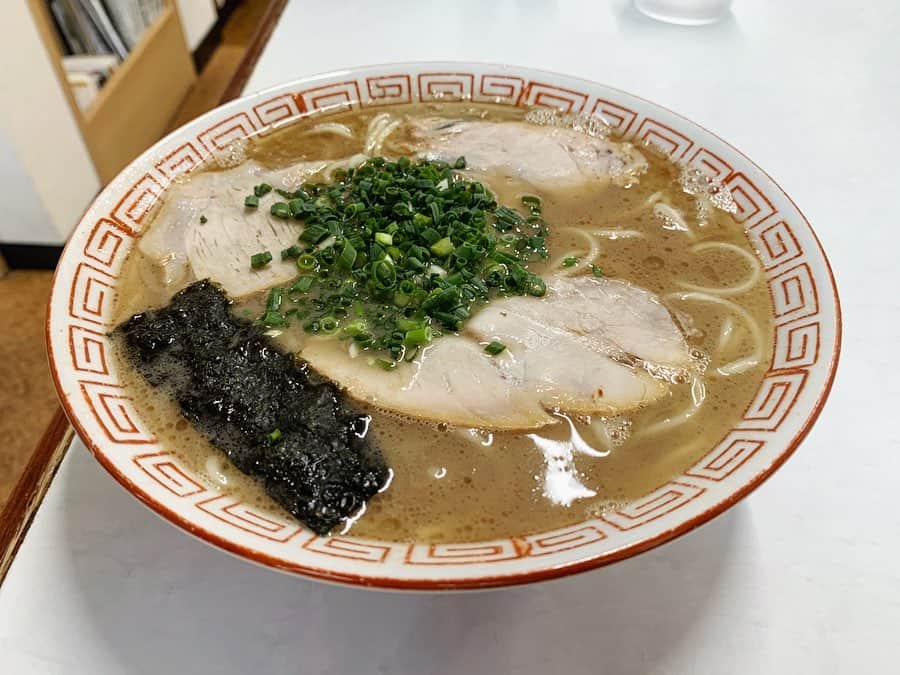 SUSURUのグルメインスタ