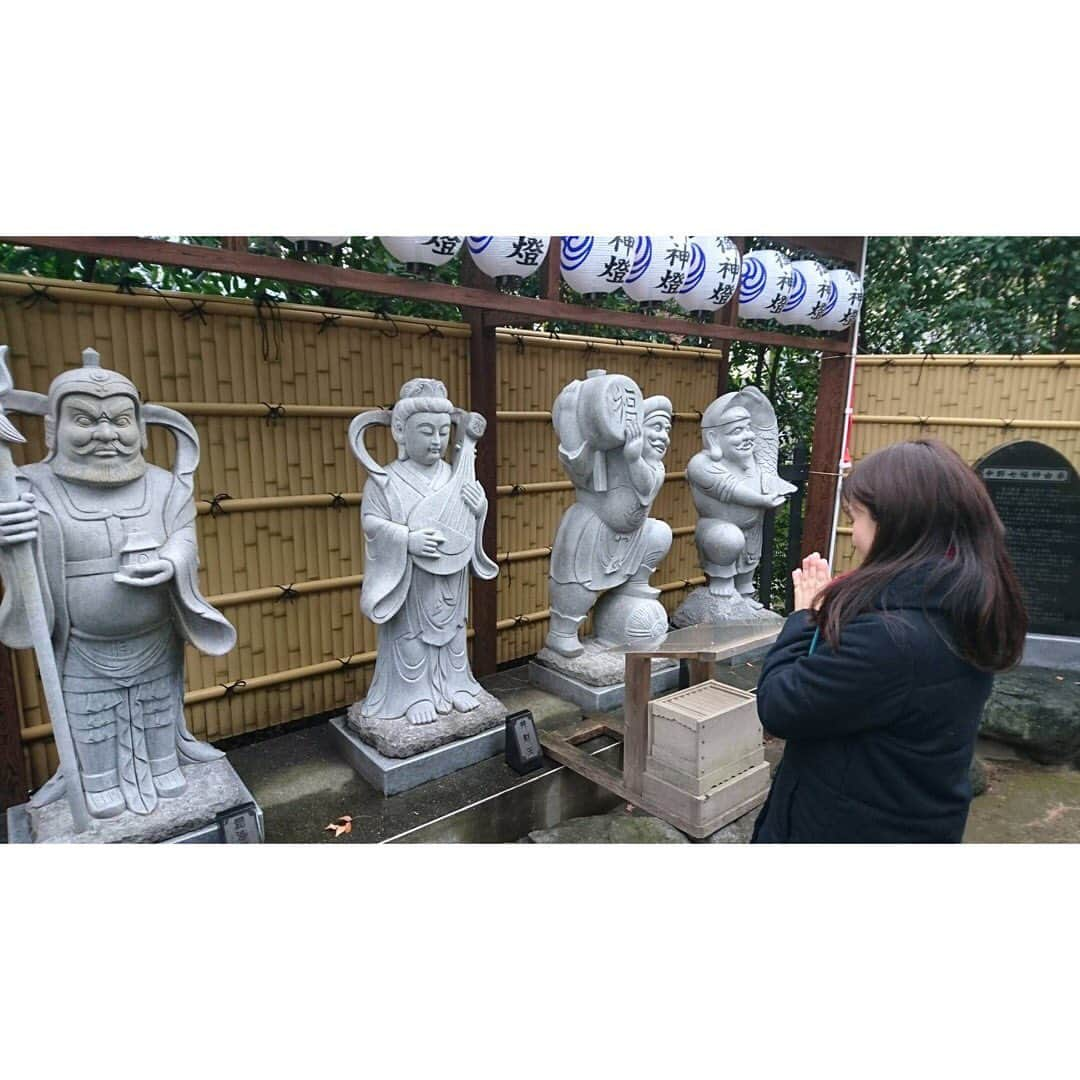 西村志野さんのインスタグラム写真 - (西村志野Instagram)「＊ #沼袋氷川神社 で行われた 「年越し大祓」の中継でした✨ ＊ 境内には #中野七福神 が(^^) しっかり参拝してきましたよ〜😊 ＊ 私は明日が仕事納め。 大みそかのサキドリも ぜひ聴いてくださいね(o^^o)❤️ ＊ #文化放送 #joqr #中継 #沼袋 #中野 #年末 #年越し大祓 #西村志野」12月30日 18時31分 - shinonishimura_