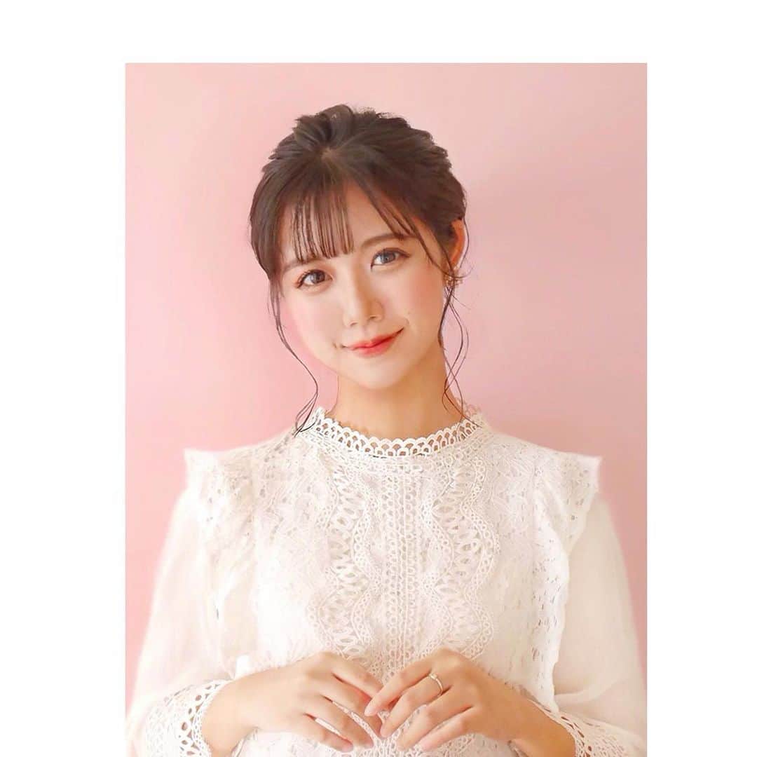 瀬戸山知花のインスタグラム：「ㅤ  2019年、無事お仕事納めました！  新しい現場にドキドキしたり、いつもの顔ぶれにホッとしたり、フリーならではの色んな番組に携われる楽しさややりがいを改めて感じた一年なのでした。 来年もたくさんお仕事もらえるように頑張るぞ〜😆 ㅤ みなさん今年一年、お疲れ様でした💐 良いお年をお迎えください ☺︎ ㅤ #フリーアナウンサー #瀬戸山知花 #🎤」