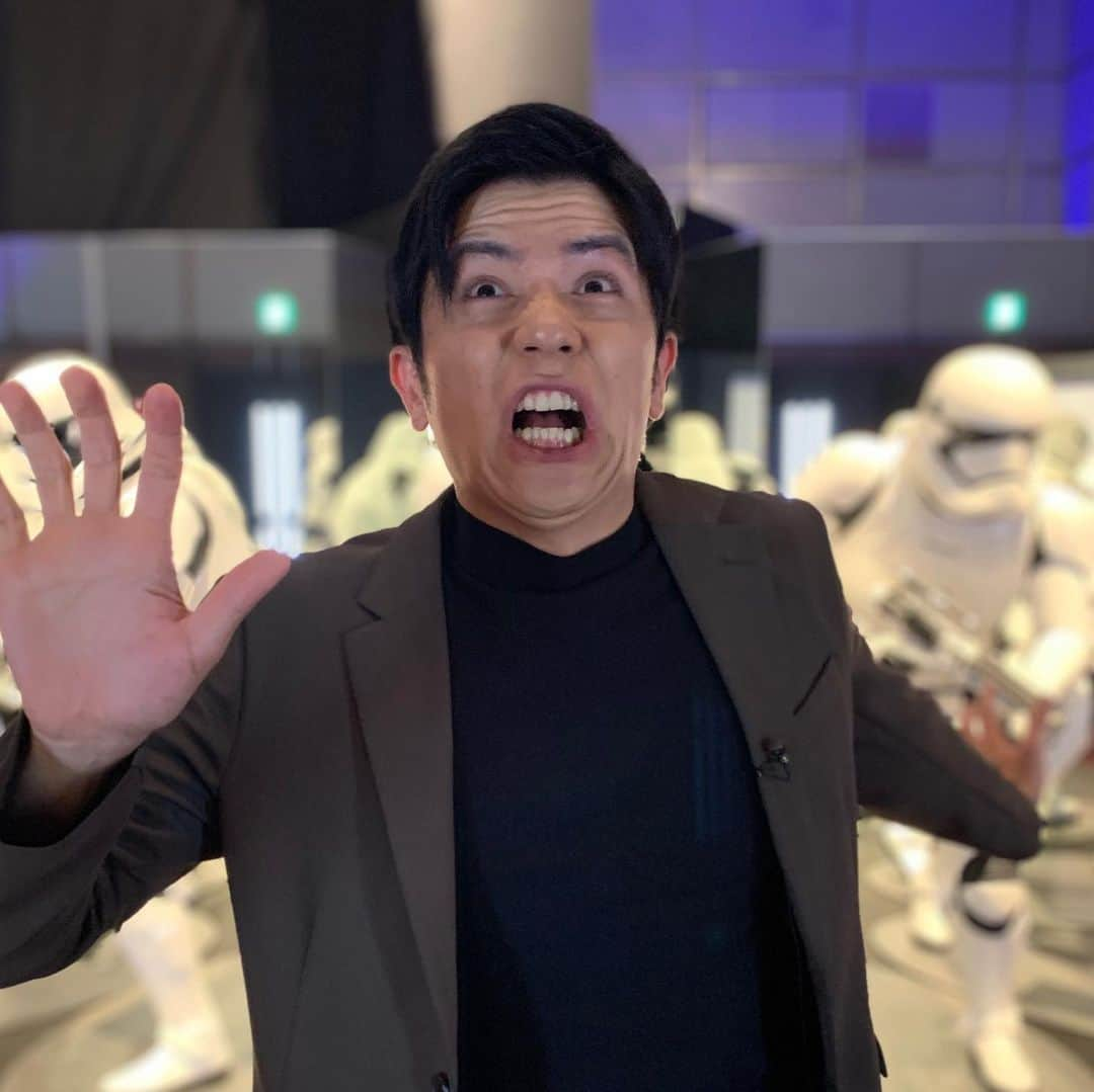 青木源太さんのインスタグラム写真 - (青木源太Instagram)「早く見に行きたい。フォース欲しい。  #starwars #ストームトルーパー」12月30日 19時19分 - aoki.genta