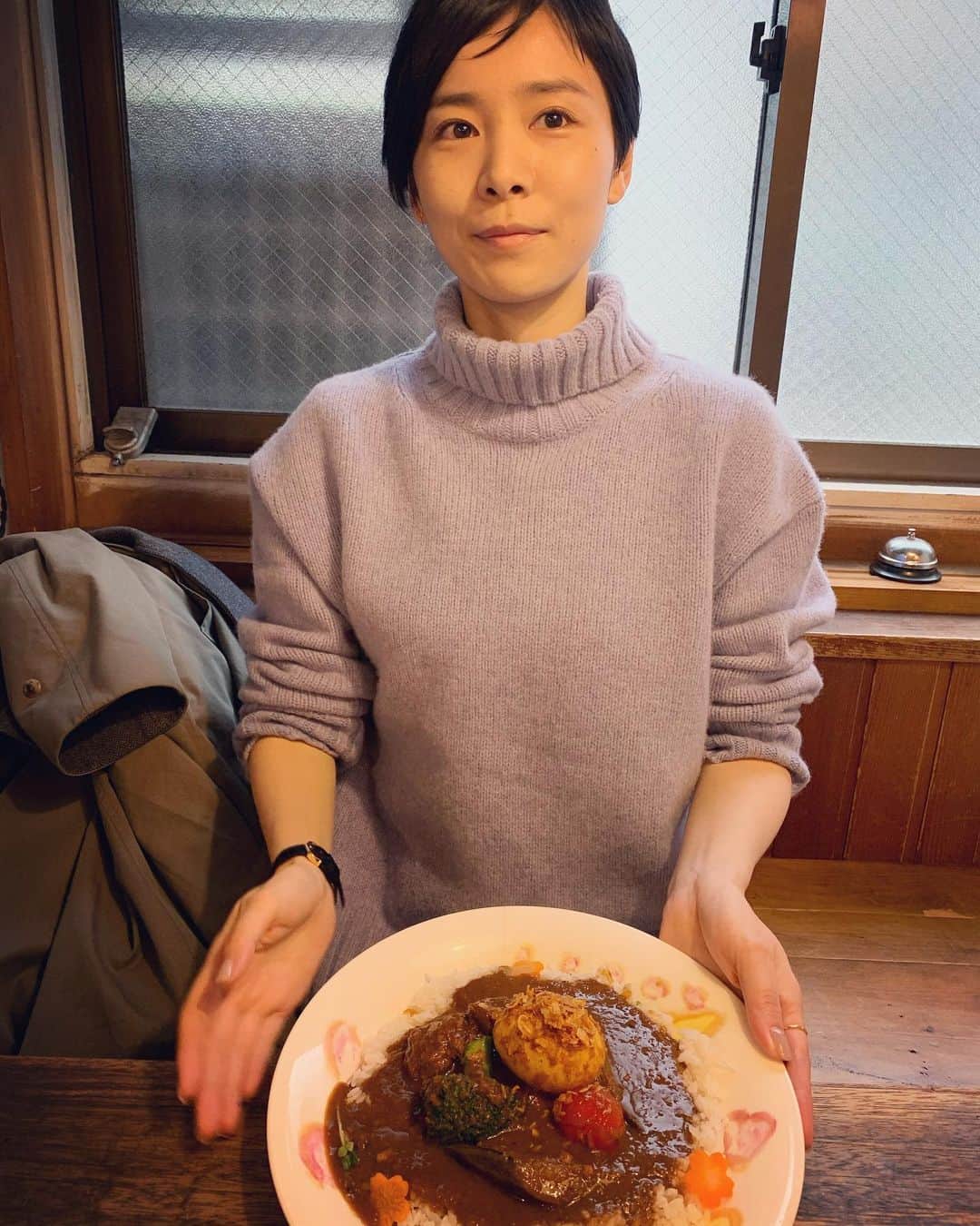 森なな子さんのインスタグラム写真 - (森なな子Instagram)「まだ東京に居るし食べます。 念願叶ったり✌︎ #なすおやじ #おいしい #カレー #curry #shimokitazawa」12月30日 19時22分 - nanako.m1988