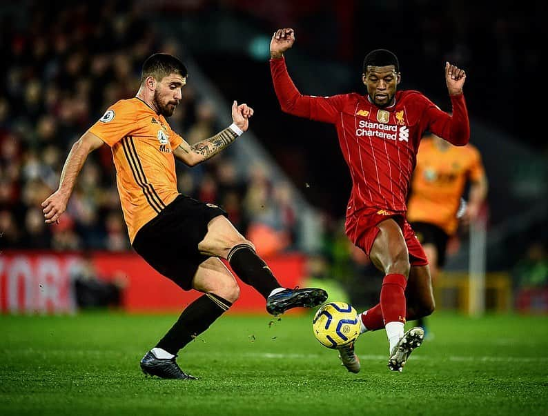 リヴァプールFCさんのインスタグラム写真 - (リヴァプールFCInstagram)「55 points from 57. ❤️ these Reds! 🙌 #LFC #LiverpoolFC #Liverpool #PremierLeague #BPL #Anfield」12月30日 19時35分 - liverpoolfc