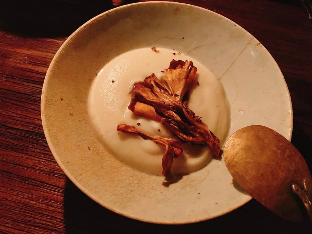 仲間リサのグルメインスタ