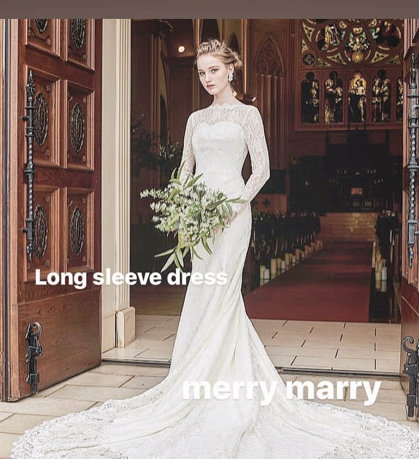 ウェディングドレスMerry Marry（メリーマリー）さんのインスタグラム写真 - (ウェディングドレスMerry Marry（メリーマリー）Instagram)「@merrymarry_dress ﻿ 【 #メリーマリー 】をつけて﻿ 投稿＆フォローをお願いします。﻿ ﻿ *･゜ﾟ･*:.｡..｡.:*･'(*ﾟ▽ﾟ*)'･*:.｡. .｡.:*･゜ﾟ･*﻿ ﻿ 年末年始のお休みは﻿ 12月28日から１月4日迄です﻿ 年始は１月5日からの営業となります。﻿ 休み中でも﻿ ドレスご試着の予約、お問い合わせ、﻿ ブライダルインナーの30%OFFの﻿ ご注文もお受けできます。﻿ ﻿ 資料の発送は﻿ 仕事始めの1月5日の発送となります。﻿ 申し訳ございません。﻿ ﻿ *･゜ﾟ･*:.｡..｡.:*･'(*ﾟ▽ﾟ*)'･*:.｡. .｡.:*･゜ﾟ･*﻿ ﻿ ✨◇メリーマリーのお得な情報◇✨﻿ ブランド『the　D』さんの﻿ ブライダルインナー﻿ 美フォルム・ロングラインブラシンプル・﻿ キレイウォーカーなどなど全て﻿ ✨年末年始特別30%OFFキャンペーン❗️✨﻿ お問い合わせは﻿ プロフィールから﻿ 電話・メール　またはDMで承ります。﻿ ﻿ ぜひこの機会に購入してください。﻿ ドレスが既にお決まりの方も﻿ ブライダルインナーだけの﻿ ご試着もお受けしています。﻿ ブライダルインナーだけのご試着の場合﻿ ご予約の時にその事をお伝えください。﻿ ﻿ 遠方でご来店頂けない方は﻿ サイズがおわかりであれば代引きで﻿ 発送も出来ます。大変お得です！﻿ ﻿ *･゜ﾟ･*:.｡..｡.:*･'(*ﾟ▽ﾟ*)'･*:.｡. .｡.:*･゜ﾟ･*﻿ ﻿ 『#メリーマリー 』で、試着レポや﻿ 当日のメリーマリーのドレスの写真を﻿ 投稿して下さいね！♡﻿ ﻿ *･゜ﾟ･*:.｡..｡.:*･'(*ﾟ▽ﾟ*)'･*:.｡. .｡.:*･゜ﾟ･* ﻿ ﻿ >>>エレガントなドレスをお探しの方は♡﻿ @merrymarry_elegant﻿ >>>リゾートにあうドレスをお探しの方は♡﻿ @merrymarry_resort﻿ >>>卒花嫁さんのお写真を見られたい方は♡﻿ @merrymarry_bride﻿ ﻿ *･゜ﾟ･*:.｡..｡.:*･'(*ﾟ▽ﾟ*)'･*:.｡. .｡.:*･゜ﾟ･*﻿ ﻿ #merrymarry﻿ #マーメイドドレス　#マーメイドライン﻿ #ソフトマーメイド　#スレンダードレス﻿ #マーメイドドレス似合い過ぎ﻿ #マーメイドドレス着たい﻿ #ドレス購入　#オーダードレス﻿ #長袖ドレス﻿ #ホテルウェディング﻿ #大人花嫁　#大人婚﻿ #30代花嫁　#アラサー花嫁﻿ #大人の結婚式　﻿ #大人ウェディング﻿ #おしゃれ花嫁　#高身長花嫁﻿ #ブライダルインナー﻿ #ゼクシィ　#ゼクシィ花嫁﻿ #ゼクシィ2019﻿ 結婚式準備　#花嫁準備﻿ #ドレス迷子﻿ #全国のプレ花嫁さんと繋がりたい﻿ #日本中のプレ花嫁さんと繋がりたい　﻿ #関東プレ花嫁﻿」12月30日 20時48分 - merrymarry_dress