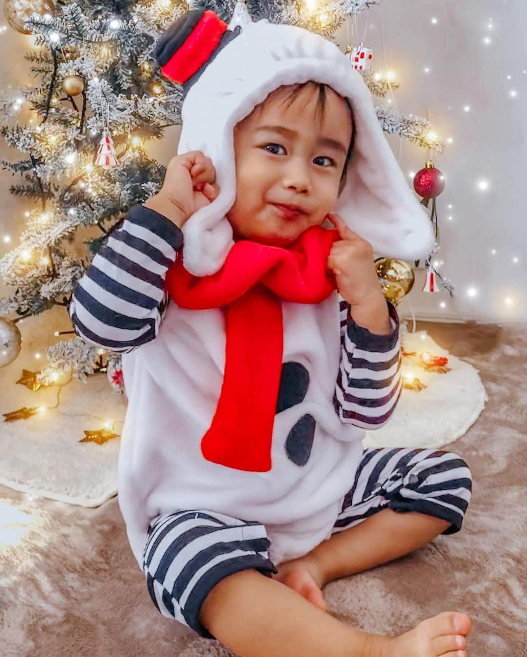 yeNahさんのインスタグラム写真 - (yeNahInstagram)「𝚜𝚠𝚒𝚙𝚎してね🤍﻿ ﻿ ﻿ ⛄️#christmas2019 👶🏻﻿ ﻿ ﻿ ﻿ 🧚🏼‍♀️edited with @haneypresets #haneypresets﻿」12月30日 21時44分 - haney8859