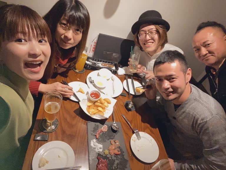 渕上里奈さんのインスタグラム写真 - (渕上里奈Instagram)「⁑ ♩  2019.12.30 音楽活動を無期限で休止いたします 。  今日まで応援してくださった皆さん ほんとうにありがとうございました 𓇼  渕上里奈」12月30日 21時47分 - fuchigamirina