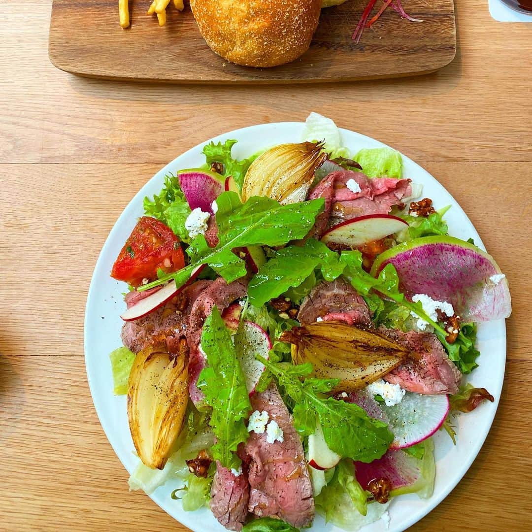 西村彩香のグルメインスタ