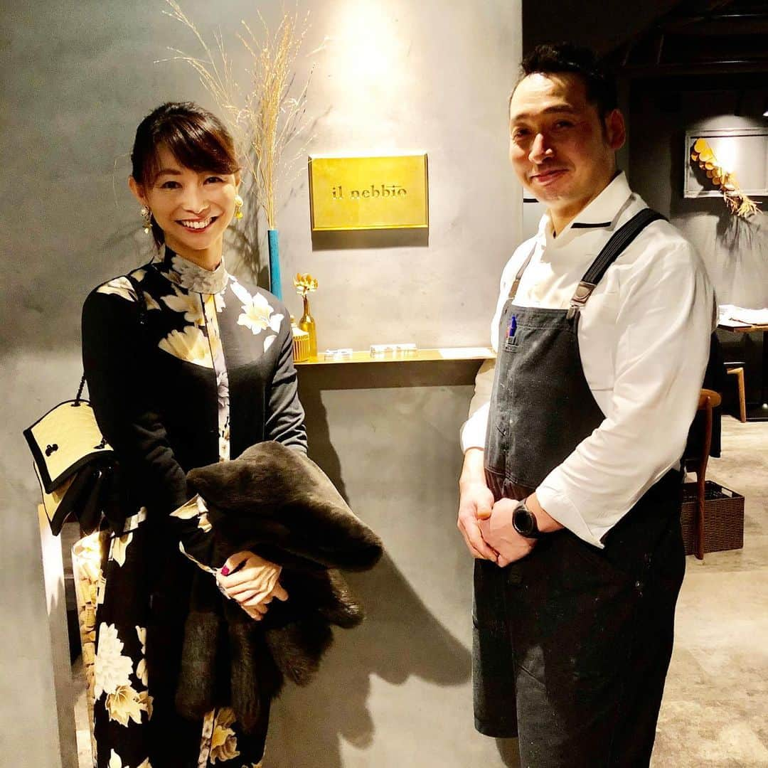 荒生暁子さんのインスタグラム写真 - (荒生暁子Instagram)「満足度の高いイタリアン💓 想像力をかき立てて、 ひと皿ごとに感動します♪ いつも優しい笑顔の谷口シェフと。 #イルネッビオ #イタリアン#広島グルメ#広島イタリアン#」12月30日 23時20分 - akikoarao0904