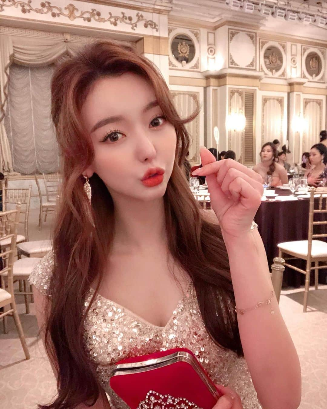 セリ さんのインスタグラム写真 - (セリ Instagram)「연말파티💖 #bye2019」12月30日 23時31分 - shabet_serri