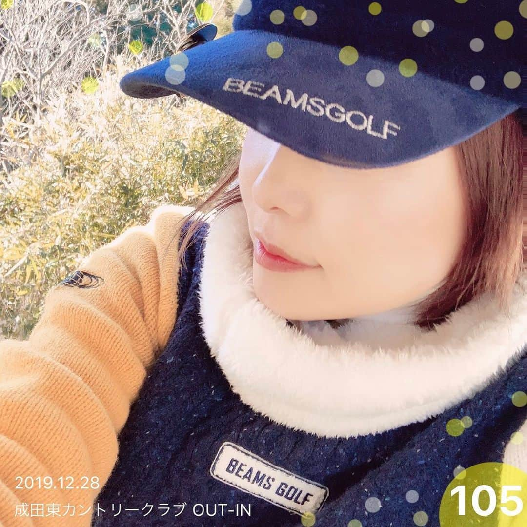 吉田玲奈さんのインスタグラム写真 - (吉田玲奈Instagram)「2019年打ち納め⛳️朝2℃❄️一面白銀の霜降り世界の中、7時ラウンドスタート！成田東C.Cってこんな厄介なコースだったっけ？というくらい大叩きした😭どうせなら108が良かったよ…💧打ち納め〆られず💦 詳しくはBEAMS GOLF blogに書きます✏️涙💧 #ゴルフ女子 #打ち納め #大叩き連発 #下手です#練習不足#来年は頑張ろう#でもなぜだか #楽しかった#従姉妹とゴルフ #beamsgolf #ゴルフスコア#こんな日もある #ドンマイ私 #reinagolf」12月30日 23時32分 - reina.yoshida.ciel.1218