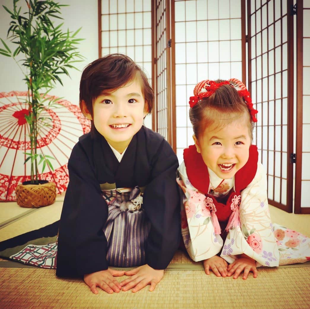 篠宮暁さんのインスタグラム写真 - (篠宮暁Instagram)「今年もお世話になりました。来年もよろしくお願いします。」12月31日 9時22分 - shinomiyaakira