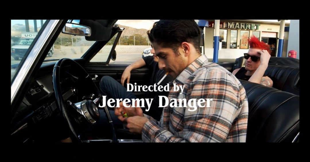 タイラー・ポジーのインスタグラム：「My partner in (k)ink, pot and bloody goodness @jeremydangerpictures made our idea an even better reality than our idea!」