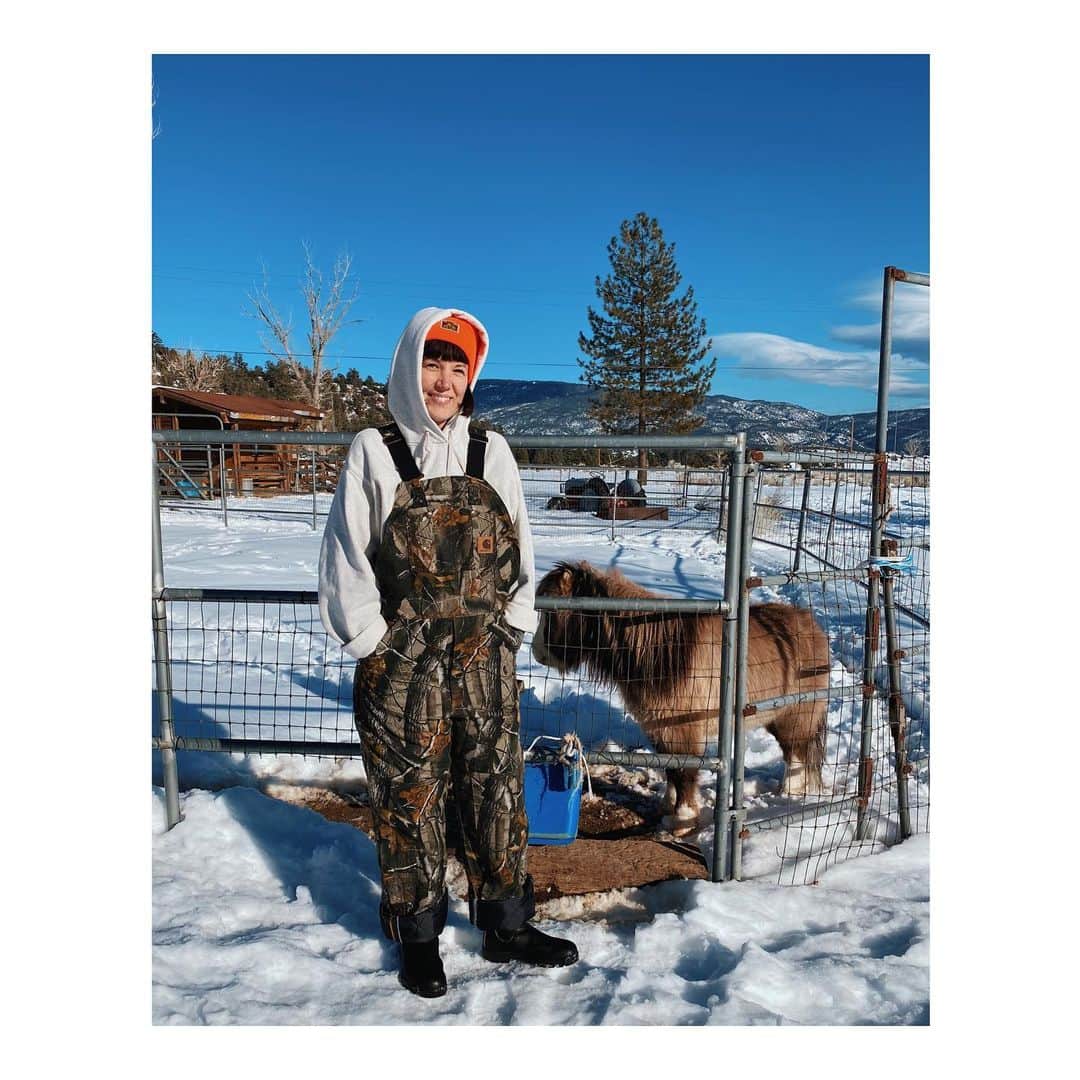 Melissa Santiagoのインスタグラム：「Me & my friend, Huck. 📸: @bulius」