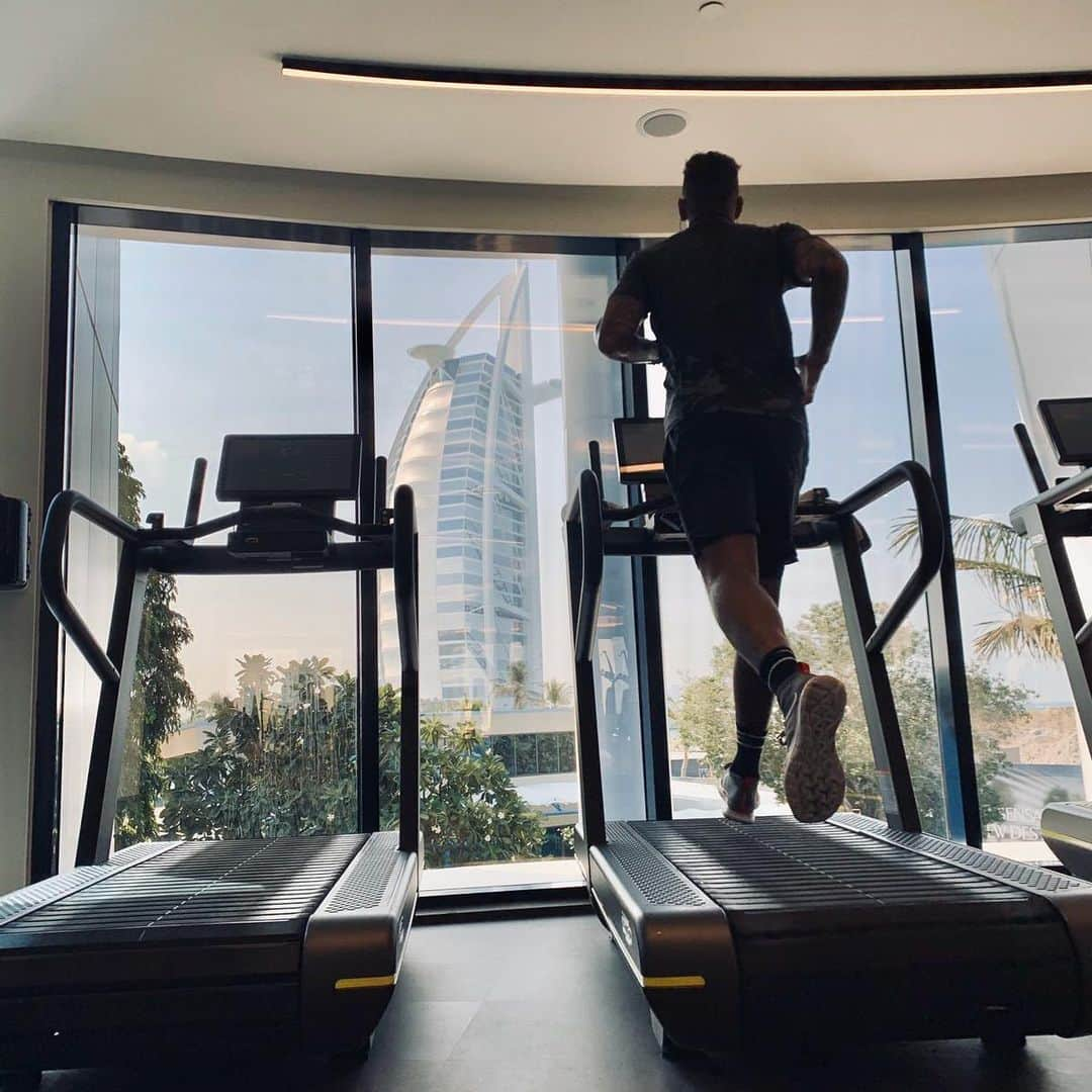 ジェローム・ボアテングさんのインスタグラム写真 - (ジェローム・ボアテングInstagram)「🏃🏽‍♂️ with a view - direction 2020 🙌🏽」12月31日 1時34分 - jeromeboateng