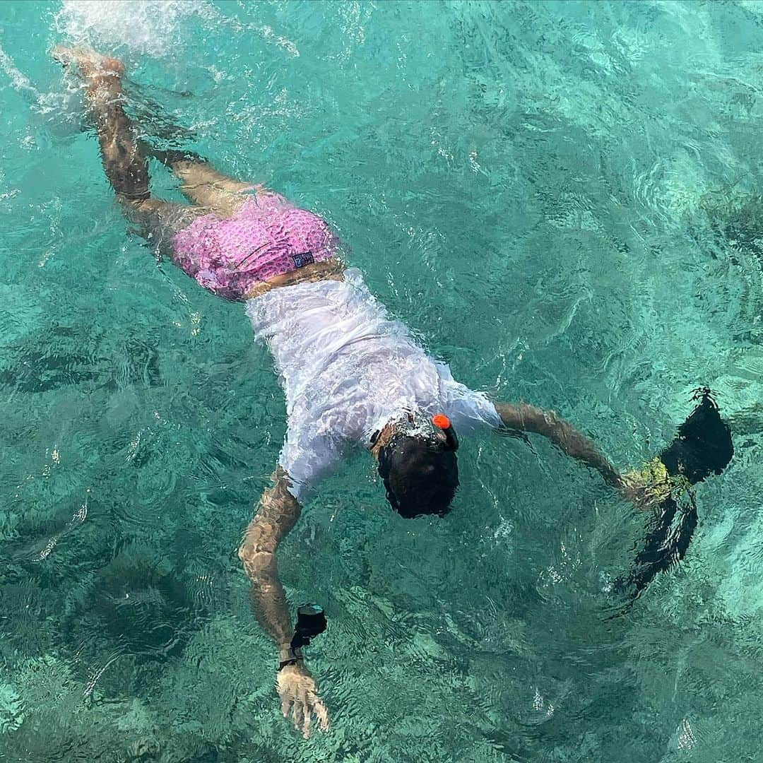 マウロ・イカルディさんのインスタグラム写真 - (マウロ・イカルディInstagram)「🏝🤿 Snorkeling 🤿🏝」12月31日 2時24分 - mauroicardi