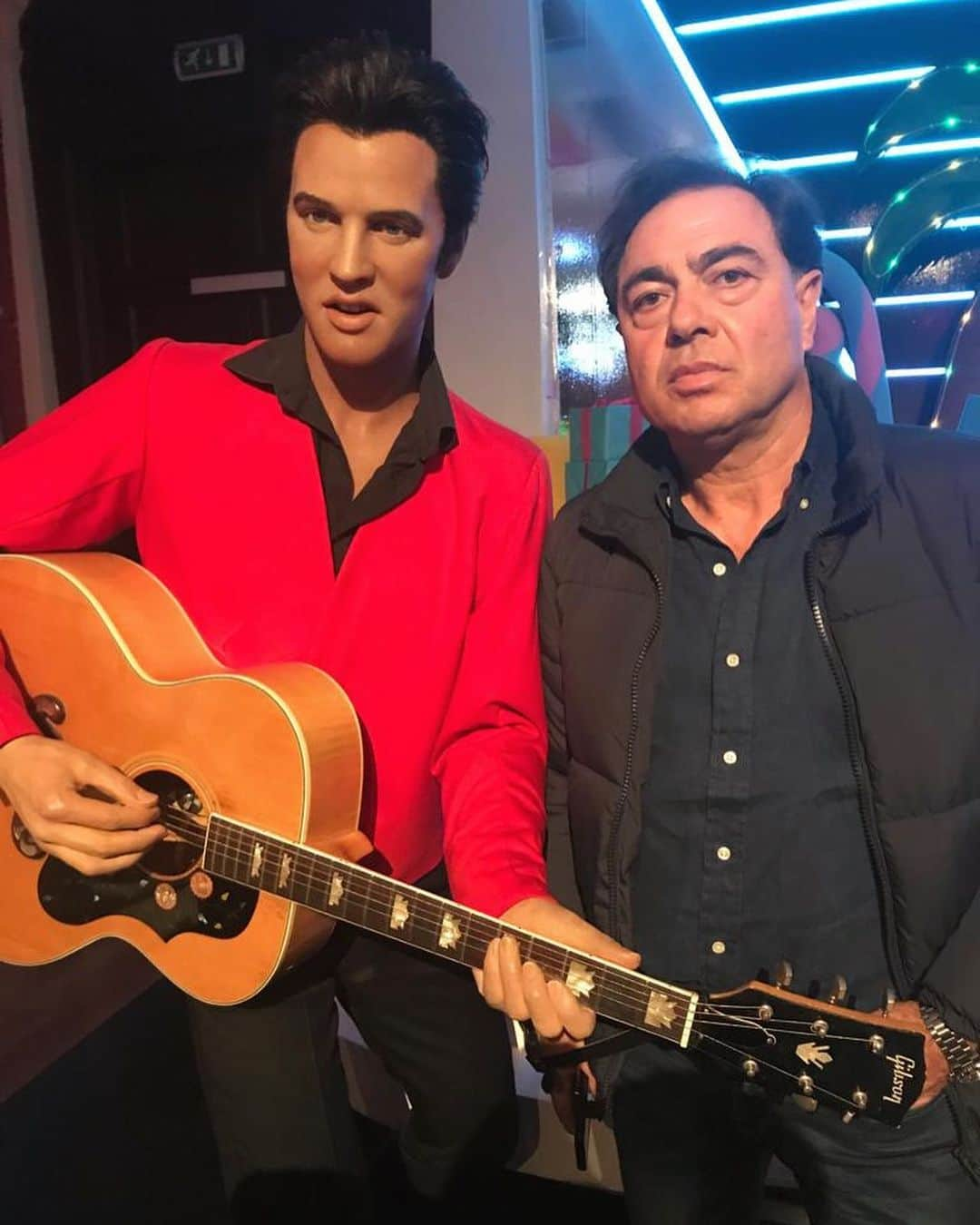 セドリック・ソアレスさんのインスタグラム写真 - (セドリック・ソアレスInstagram)「Family day at Madame Tussauds “Float like a butterfly sting like a bee”」12月31日 4時04分 - cedricsoares41