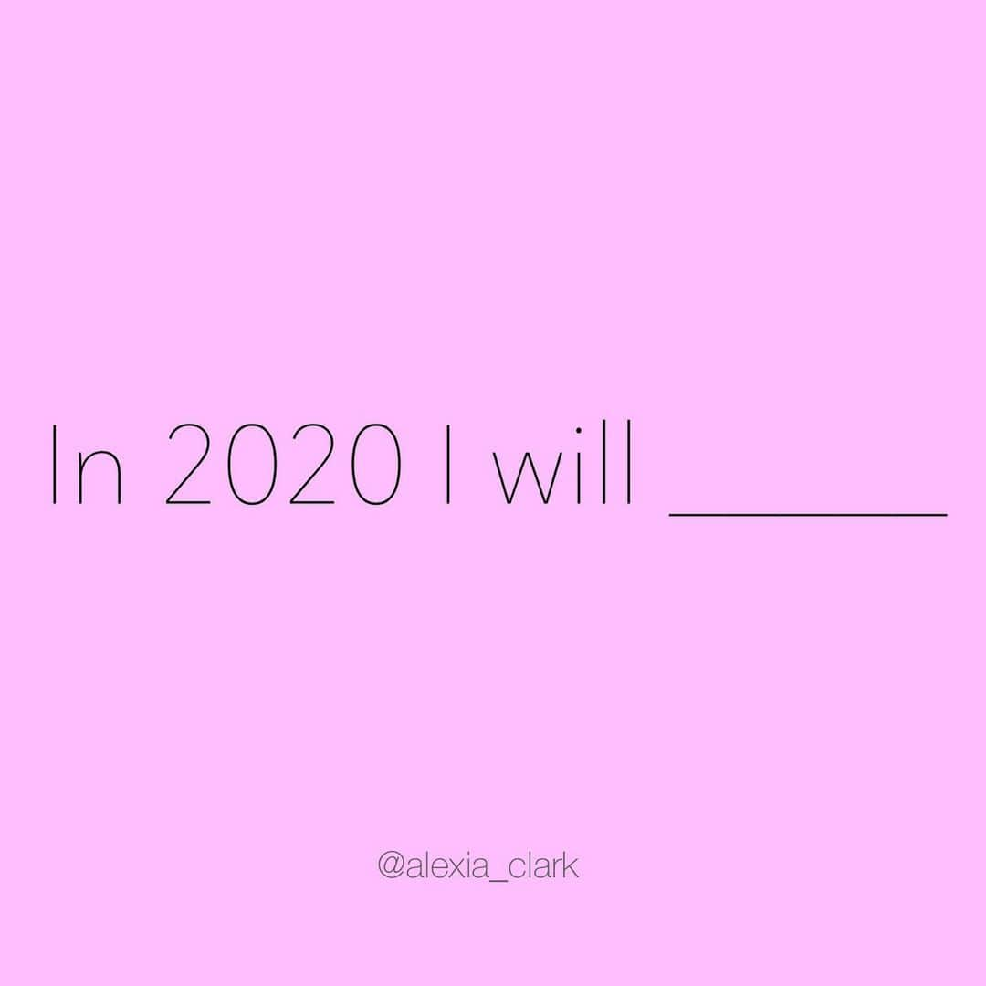 Alexia Clarkさんのインスタグラム写真 - (Alexia ClarkInstagram)「Finish the sentence! What will you do in 2020? Decide right now!  Get 25% OFF 3 months of my online program! Home and gym workouts NEVER RECYCLED and a meal plan and nutrition NEVER RECYCLED. USE CODE: QUEEN2020  In 2020 I will take more time to paint, travel to places I’ve never been, do 20 unbroken pull ups and be more diligent about journaling.  www.alexia-clark.com  #alexiaclark #queenofworkouts #queenteam #queen2019 #2020 #goals #fitforHisreason #gymlife #homeworkouts #goalsetting」12月31日 5時11分 - alexia_clark