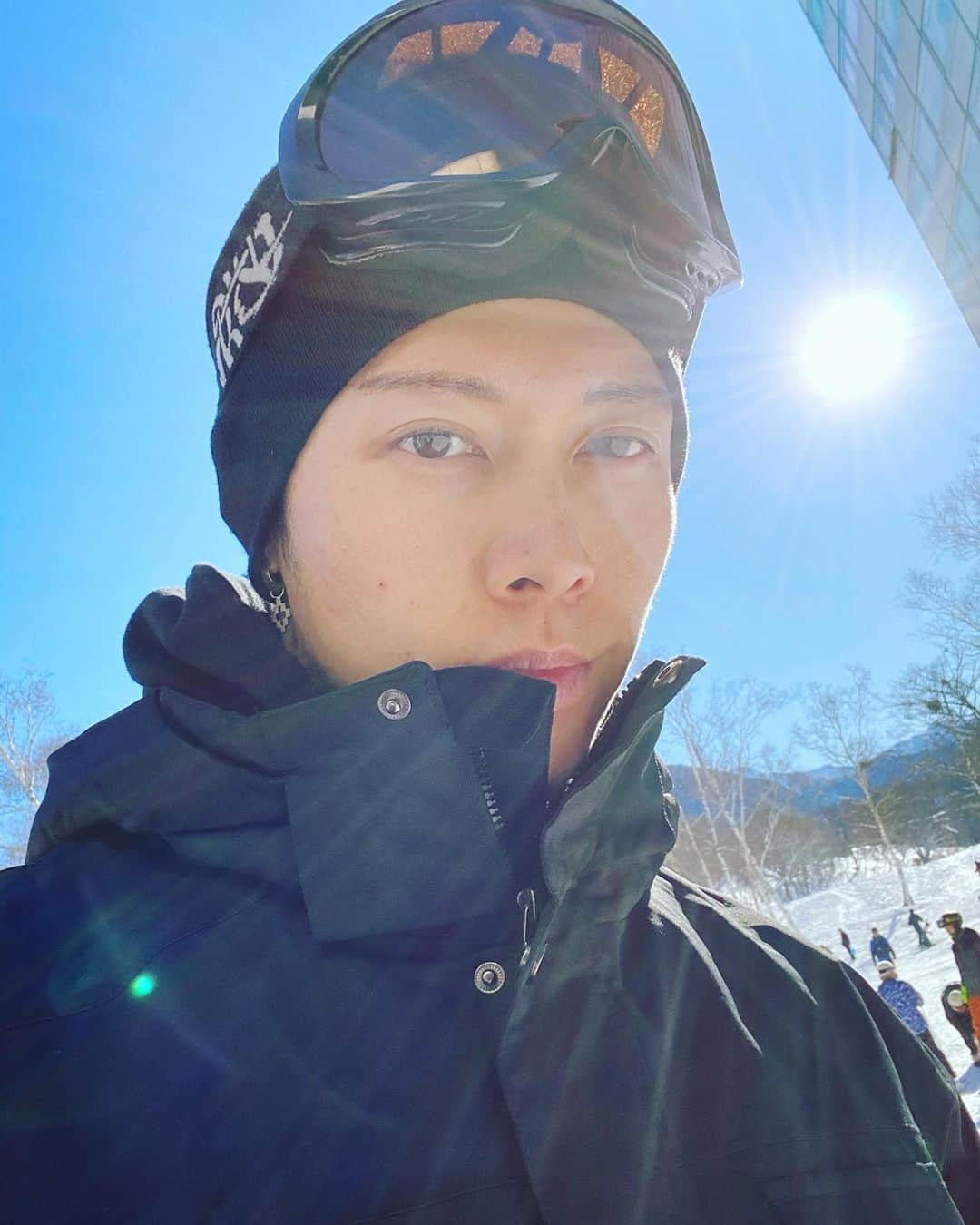 雅-MIYAVI-さんのインスタグラム写真 - (雅-MIYAVI-Instagram)「Snow time 🎿 滑雪时间！」12月31日 6時31分 - miyavi_ishihara