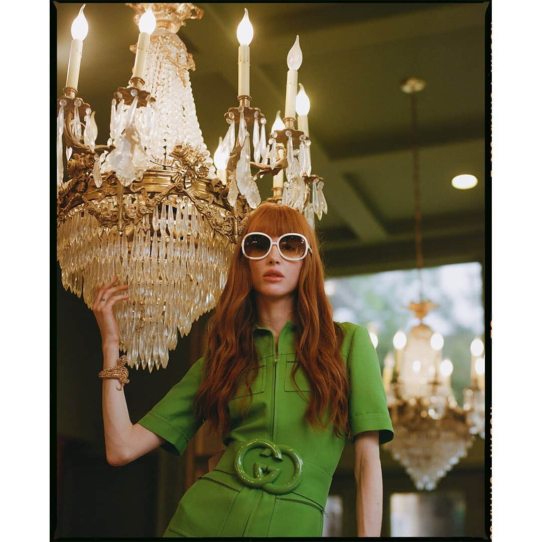 Faith Picozziのインスタグラム：「Gucci Mansion 2️⃣1️⃣ 📸 @burrent 🕺📷@garrettremy 👗 @faithpicozzicreative @gucci @alessandro_michele 💥 #fashion #style #gucci #redhead #model #film #120film #mediumformat」