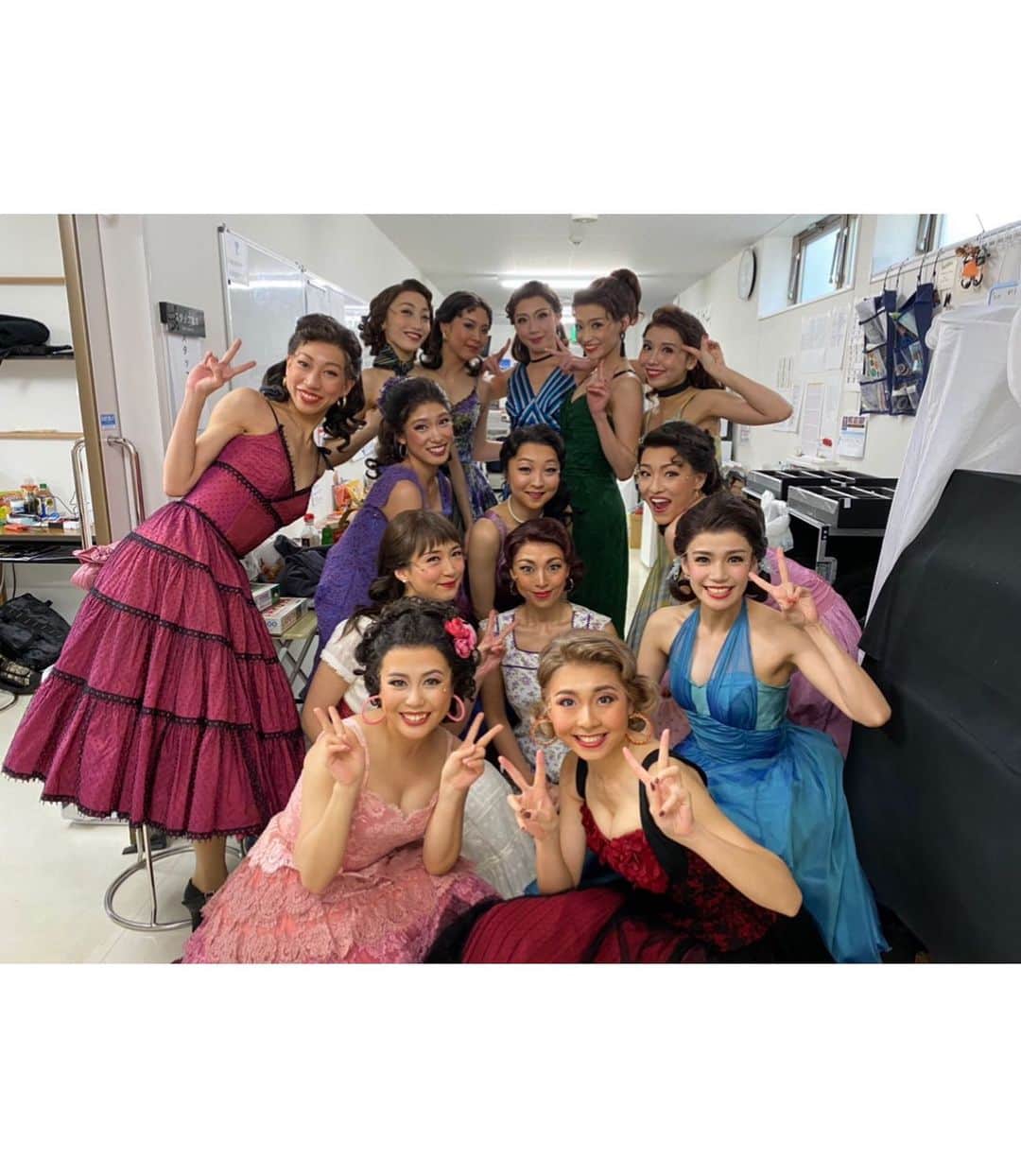 矢吹世奈のインスタグラム：「・ 2019年最高に充実していました。 応援して下さった皆さま、 本当に本当にありがとうございました。 2020年も成長できるよう、頑張ります☆☆☆ 2020年も応援していただけたら嬉しいです☺️ よろしくお願いします✨ #思いはブログに#感謝#2019年#令和元年#2020年#令和2年#wss#矢吹世奈」