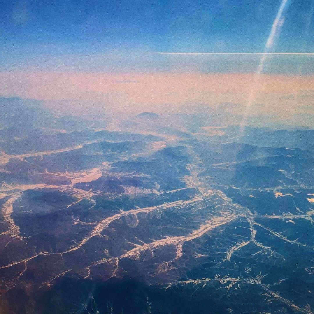 リウ・ウェンさんのインスタグラム写真 - (リウ・ウェンInstagram)「#WenInFlight」12月31日 18時29分 - liuwenlw