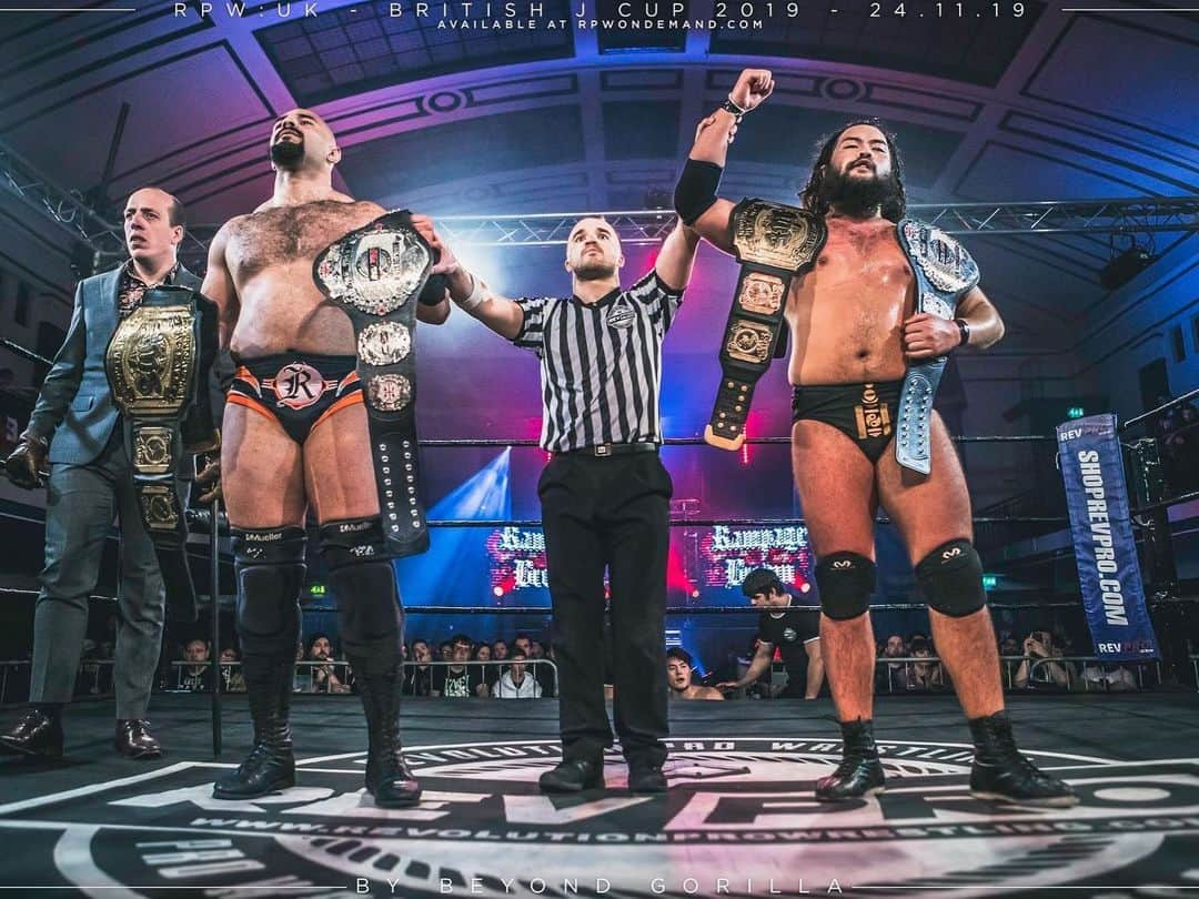 岡倫之さんのインスタグラム写真 - (岡倫之Instagram)「Overcoming the hell of the first half of 2019 ……… Unit "THE LEGION" formed! Tag belt crown! Tagbelt Championship defense 3 times! And we achieved undefeated 2018 and 2019 in Revolution Wrestling! ! ! ! ! In 2020, dominance will further advance, so please start the new year while being scared！ 2019年上半期の地獄を乗り越え……… ユニット「ザ・リージョン」結成！ タッグベルト戴冠！ 3度の防衛！ そしてレボリューションプロレスにおいて2018年&2019年の無敗を達成！！！！！ 2020年、余の支配領域はさらに広がる…恐怖しながら新年を迎えろ愚民共！ #GOK #GreatOKharn #THELEGION #LordGideonGrey  #ShaSamuels  #RampageBrown  #wrestler #prowrestling #RevolutionProWrestling #RevProUK #NewJapanProWrestling #njpw #UK #England #tagteamchampions #ドミネーター #オーカーン #プロレス  #プロレスラー #新日本プロレス #英国 #イギリス #イングランド #ロンドン #2019年成績 #無敗記録更新中  #タッグチャンピオン #ヘビー級チャンピオン」12月31日 18時51分 - great_o_khan