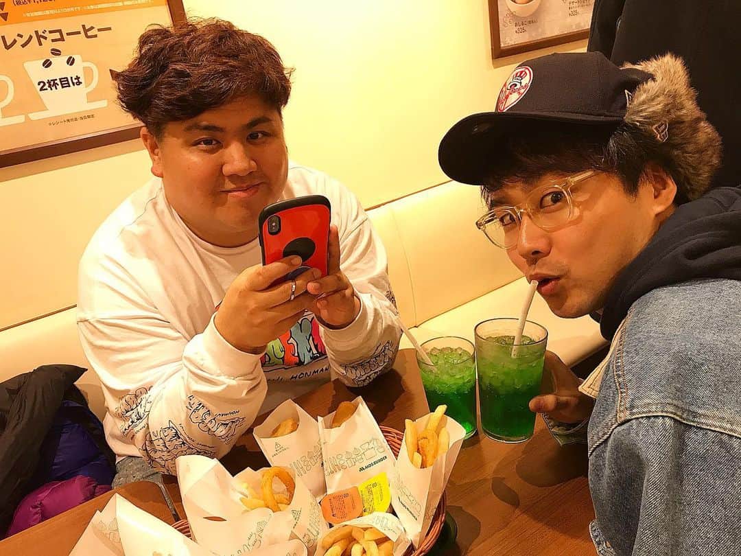 高見雄登のインスタグラム：「親戚と年越し。 #ごちそうさまでした」