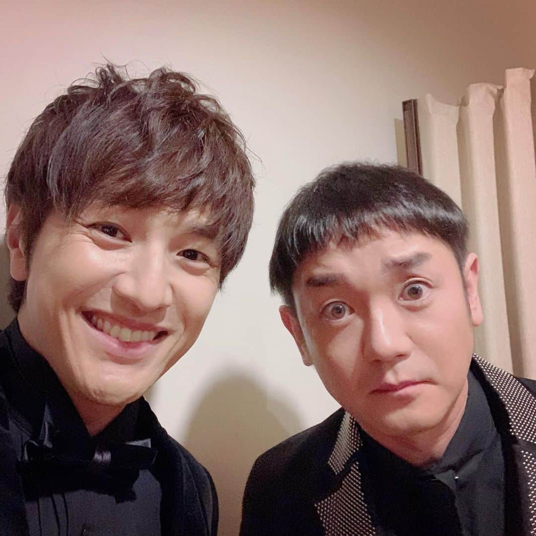 北川悠仁さんのインスタグラム写真 - (北川悠仁Instagram)「. #NHK #紅白歌合戦 #2019年歌い納め #いってきまーす #今年最後の #ゆず自撮り」12月31日 19時06分 - yujin_kitagawa