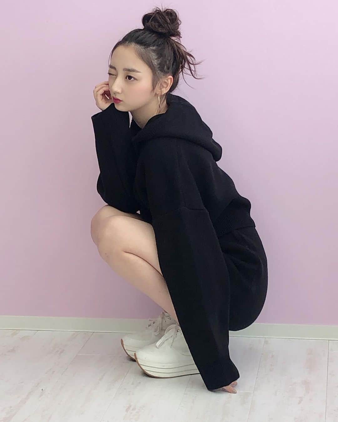 のインスタグラム：「2019年もありがとうございました✨みんなはどんな1年だった？🤔2020年のひかりもよろしくね✌🏻💗 良いお年を🎍  #2019 #大晦日 #今年もありがとうございました」
