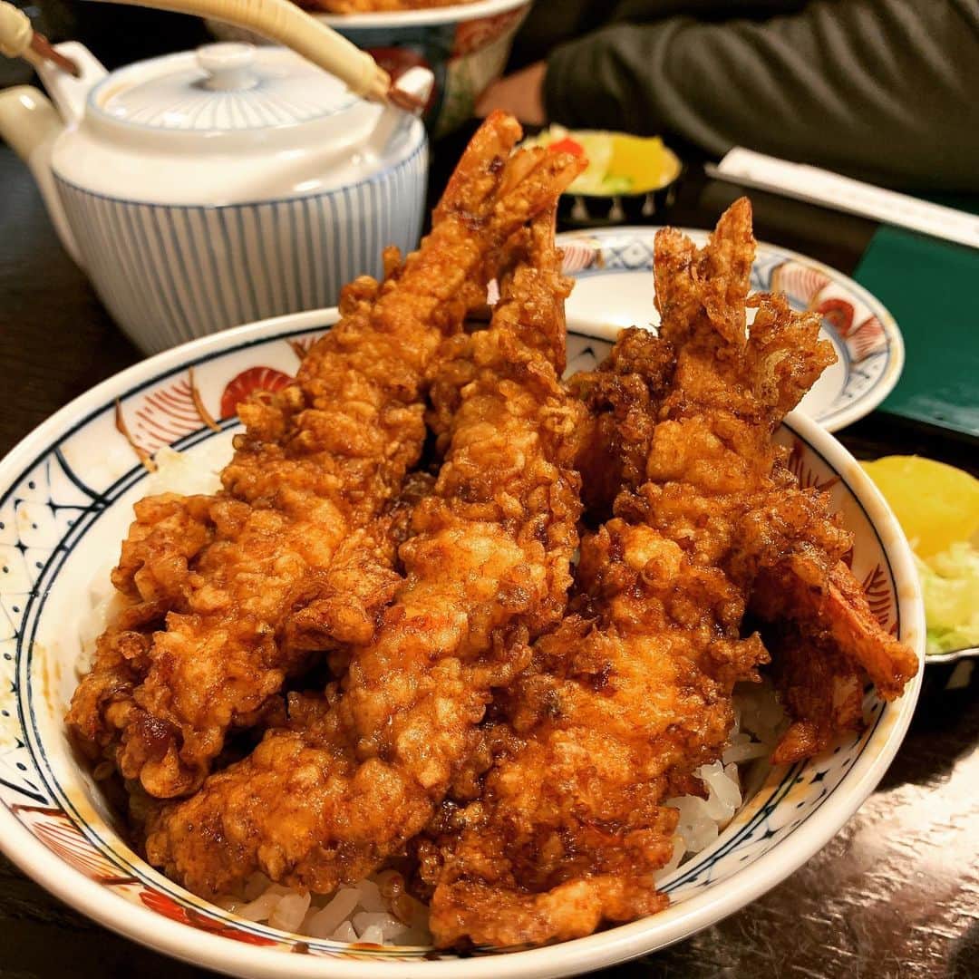 王理惠のグルメインスタ