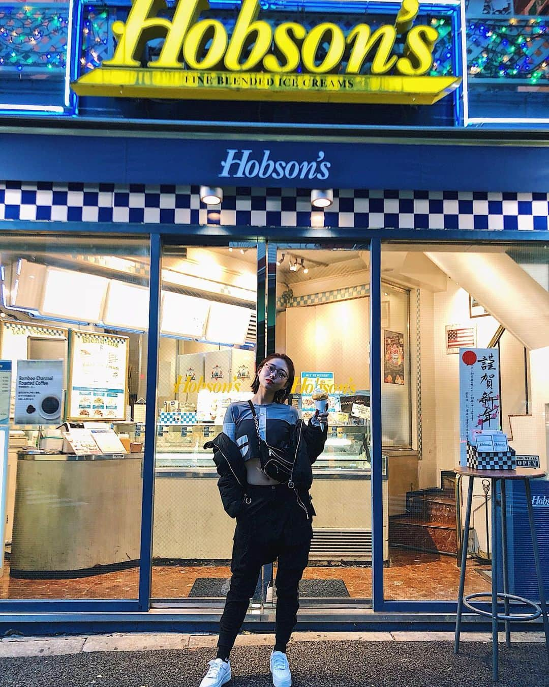 愛菜さんのインスタグラム写真 - (愛菜Instagram)「hobson's 納め👏✨❤️ . . #西麻布 #hobsons」12月31日 13時21分 - ainaaa0622