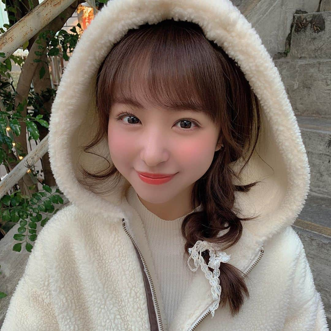 近藤里奈さんのインスタグラム写真 - (近藤里奈Instagram)「﻿ ﻿ あっという間に2019年も残り一日に𓂃﻿ 今年はすごく早かったなぁ。﻿ ﻿ 年齢重ねる事に一年が早く感じる…🥺﻿ ﻿ ﻿ 今年から本格的にお仕事を始めて﻿ 2020年からはもっと皆さまに﻿ 良い報告ができるよう頑張ります！﻿ ﻿ ﻿ 大好きなお正月が待ってる🎍❤︎﻿ ﻿ ﻿ ﻿ 皆さま良いお年を🌙﻿ ﻿ ﻿ ﻿」12月31日 14時26分 - rina_kondo_0223