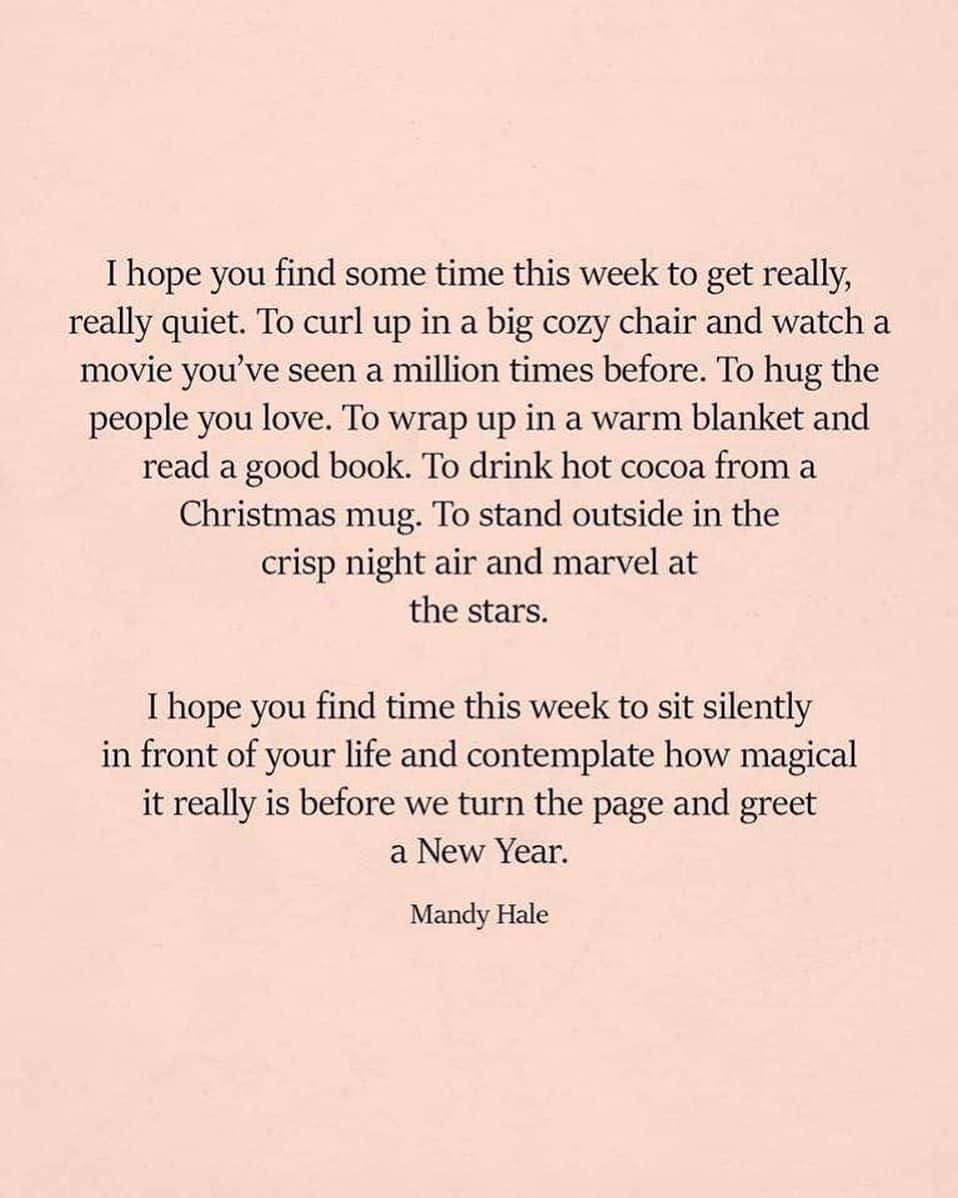 レジー・リーのインスタグラム：「12/31/19 to do. #HappyNewYearsEve2019」