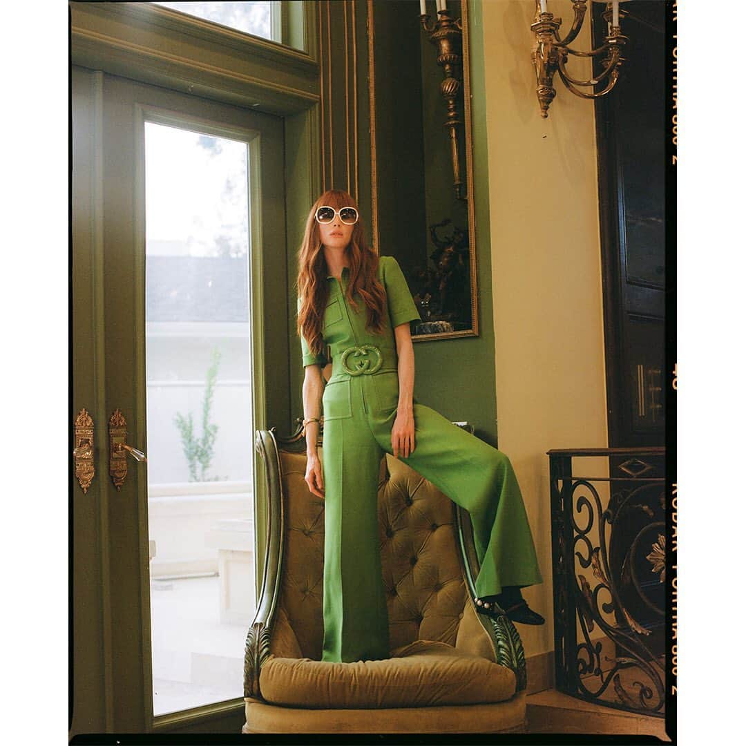 Faith Picozziのインスタグラム：「Gucci Mansion 2️⃣2️⃣ 📸 @burrent 🕺📷@garrettremy 👗 @faithpicozzicreative @gucci @alessandro_michele 💥 #fashion #style #gucci #redhead #model #film #120film #mediumformat」