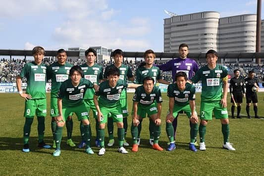 宮本航汰のインスタグラム：「2019年もありがとうございました⚽️ #fc岐阜  #31  #感謝  #よいお年を」