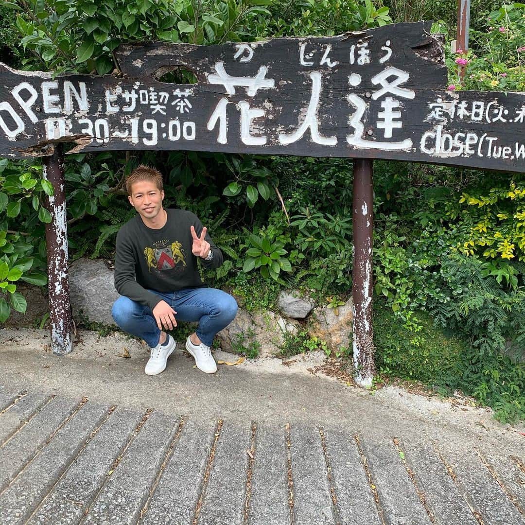 森崎浩司さんのインスタグラム写真 - (森崎浩司Instagram)「沖縄旅行✈️③ 花人逢🍕&国際通り😉 #花人逢 #ピザ美味い #国際通り」12月31日 21時00分 - koji.morisaki77