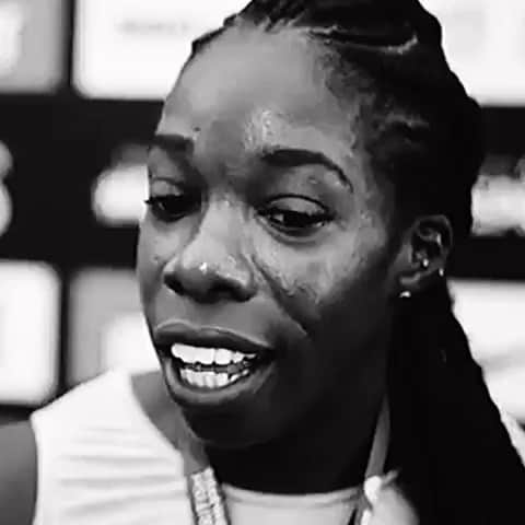 アニカ・オヌオラのインスタグラム：「Experiences you can’t buy and a journey you can’t replicate.  It was worth the fight.  THE END 😢 • • • 🎥 : @ojie 🎵 : The Sounds Of Blackness - Optimistic  #trackandfield #athlete #specialmoments #video」