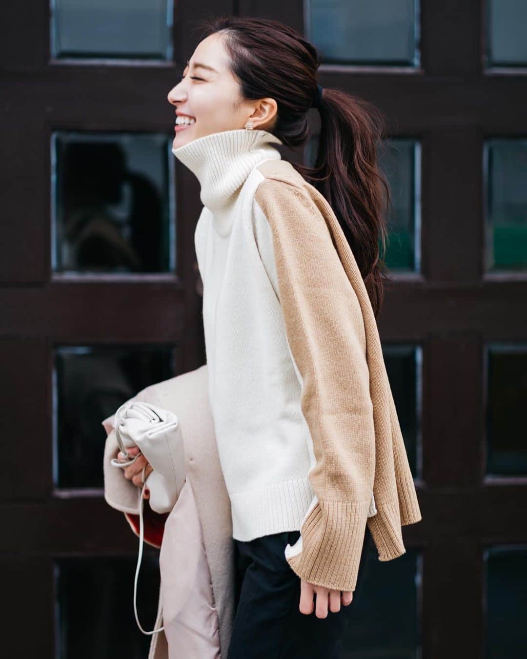 湯浅喬子のインスタグラム：「2019ありがとうございました♥️ 来年もよろしくお願い致します✨  そして @k__a__r__r__y から 明日 HAPPY NEWYEAR BOXが発売♡  とっても素敵な内容なので 是非チェックしてみてください！ #2019#karry#happybox#thankyou」